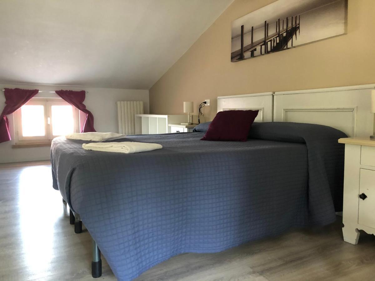 B&B Corte Del Garda Кастелнуово дел Гарда Екстериор снимка