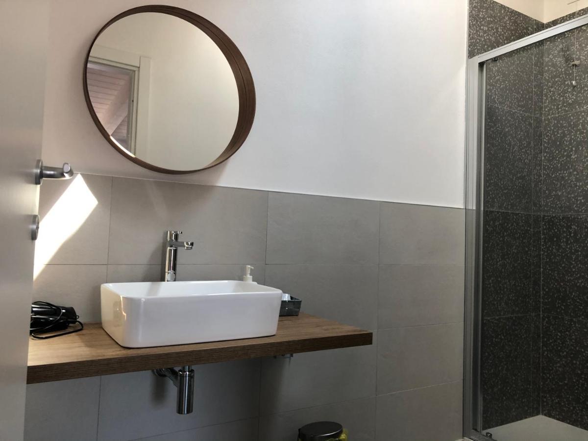 B&B Corte Del Garda Кастелнуово дел Гарда Екстериор снимка