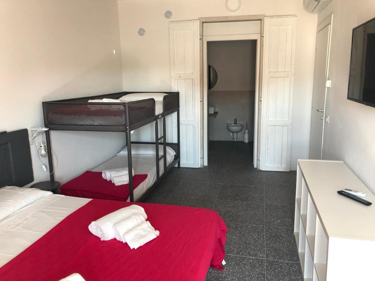 B&B Corte Del Garda Кастелнуово дел Гарда Екстериор снимка